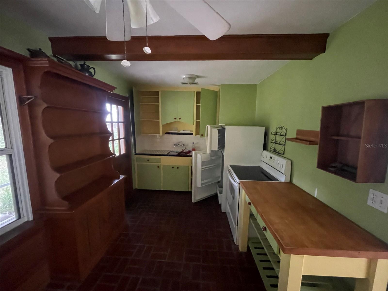 314 33RD AVE N, ST PETERSBURG, FL, 33704