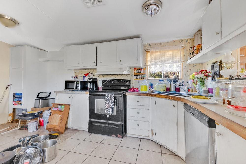 8225 COUNTY ROAD 208, ST AUGUSTINE, FL, 32092