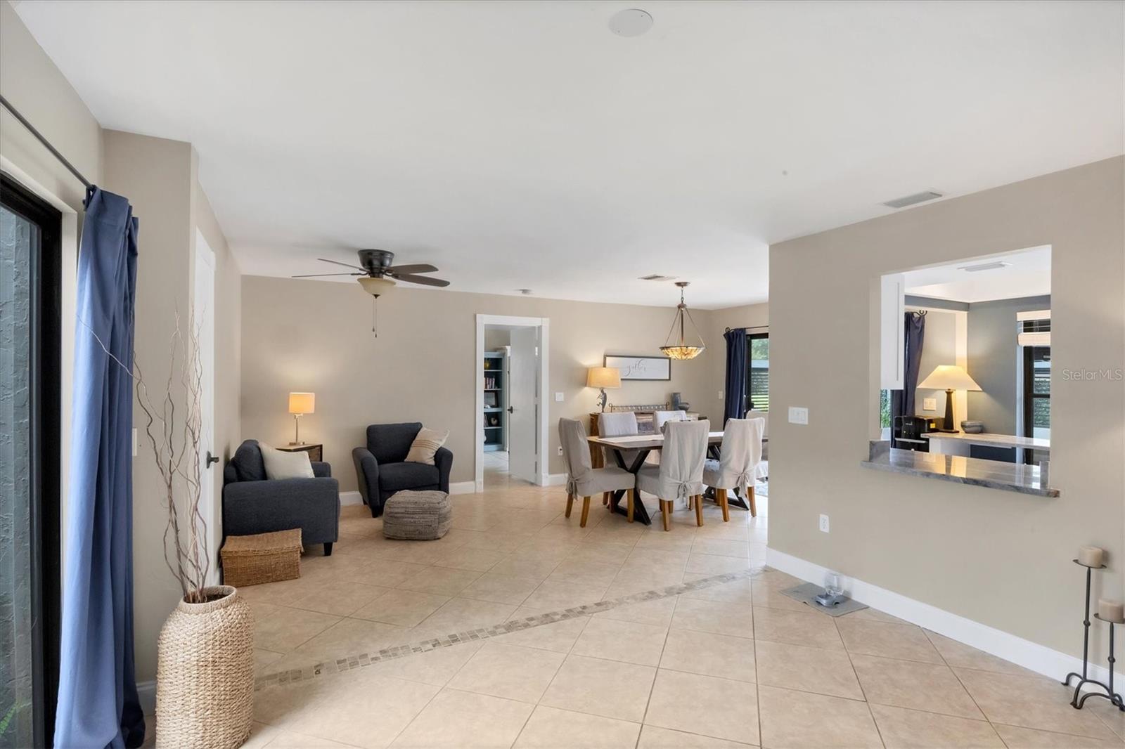 3746 GLEN OAKS MANOR DR, SARASOTA, FL, 34232