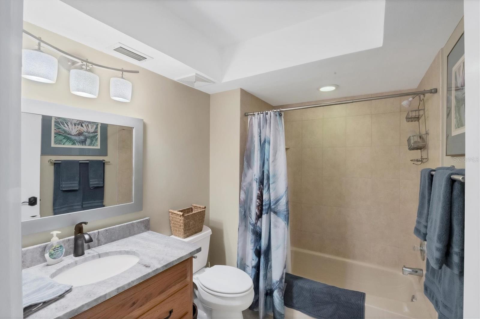 3746 GLEN OAKS MANOR DR, SARASOTA, FL, 34232