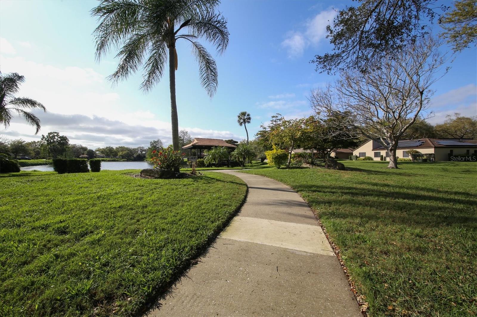 3746 GLEN OAKS MANOR DR, SARASOTA, FL, 34232