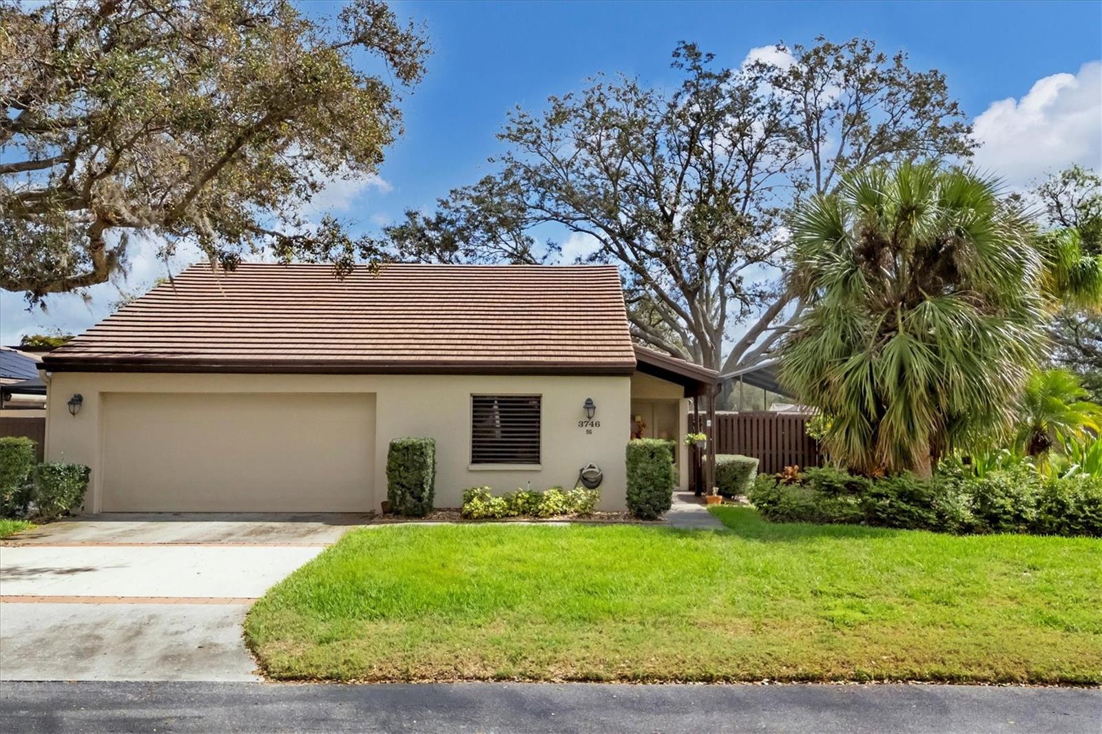 3746 GLEN OAKS MANOR DR, SARASOTA, FL, 34232