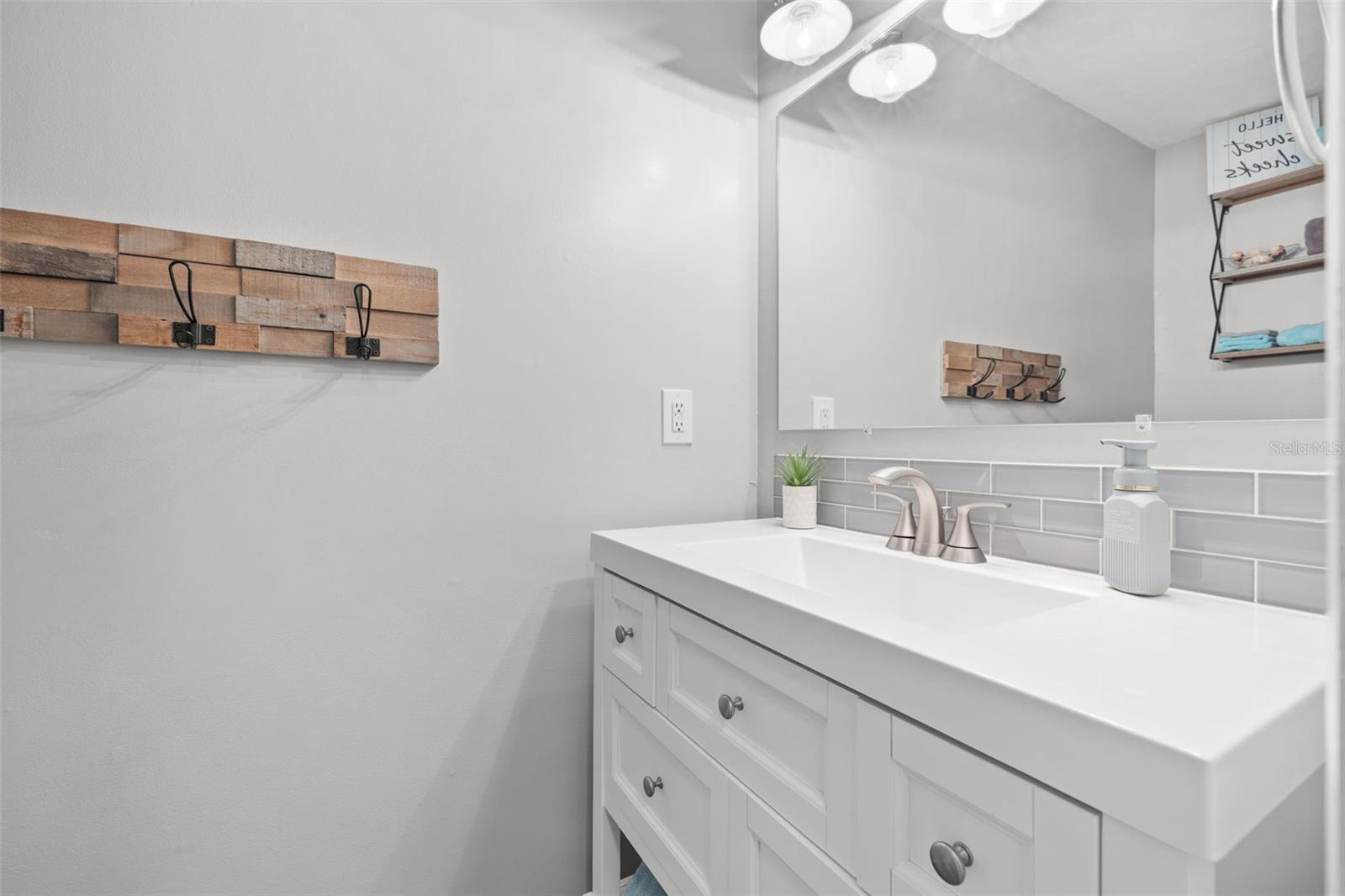 5 N JUPITER AVE, CLEARWATER, FL, 33755