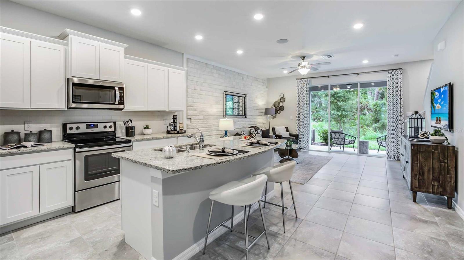 11359 CRESCENT DEER DR, LAND O LAKES, FL, 34638
