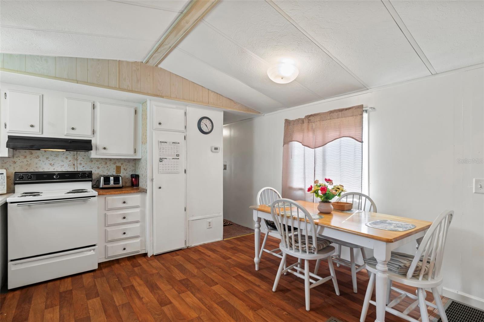 106 SHARA LN, SATSUMA, FL, 32189