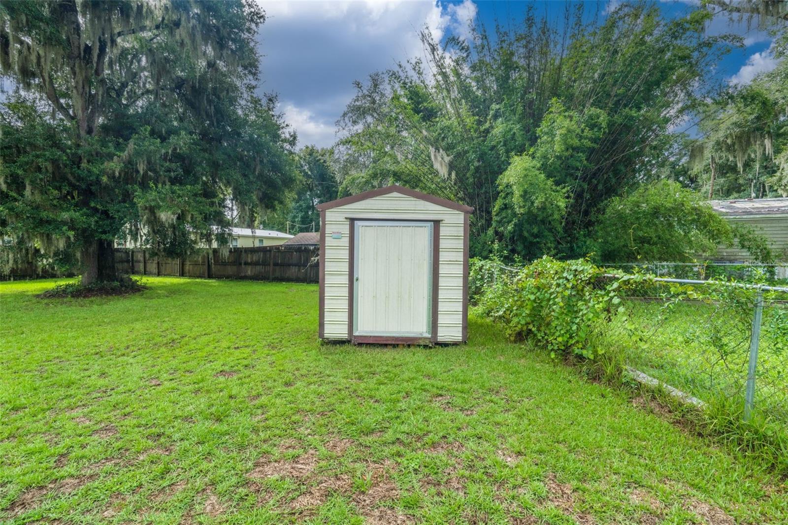 106 SHARA LN, SATSUMA, FL, 32189