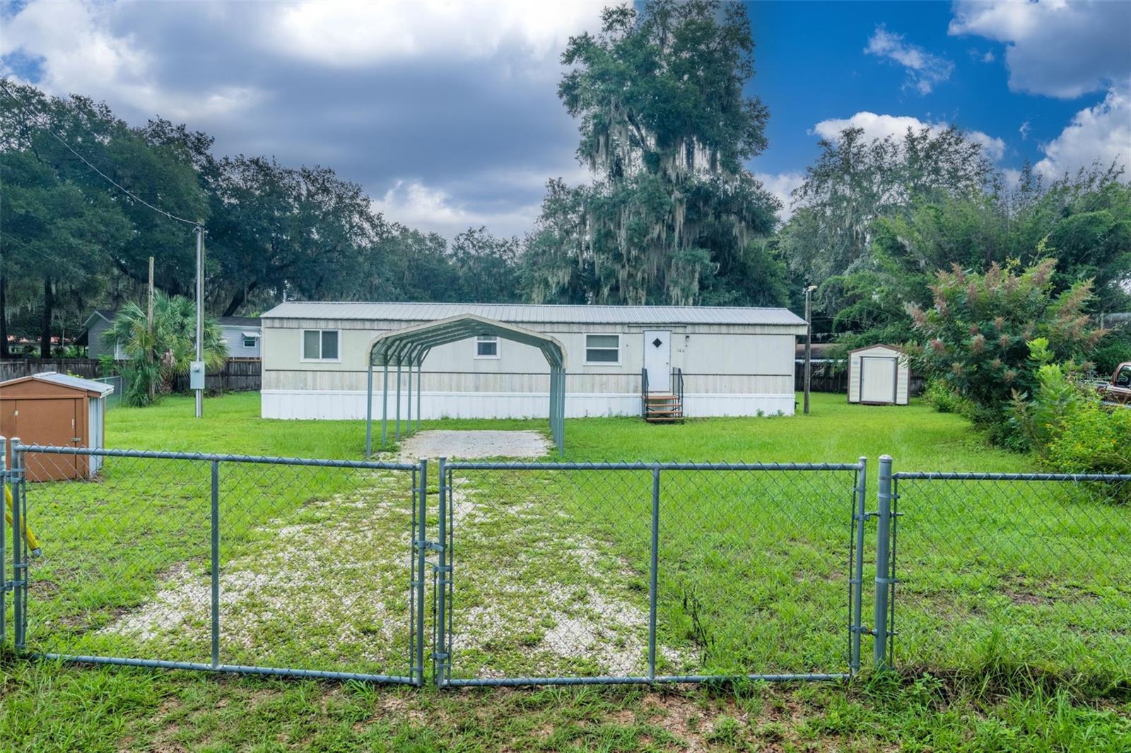 106 SHARA LN, SATSUMA, FL, 32189