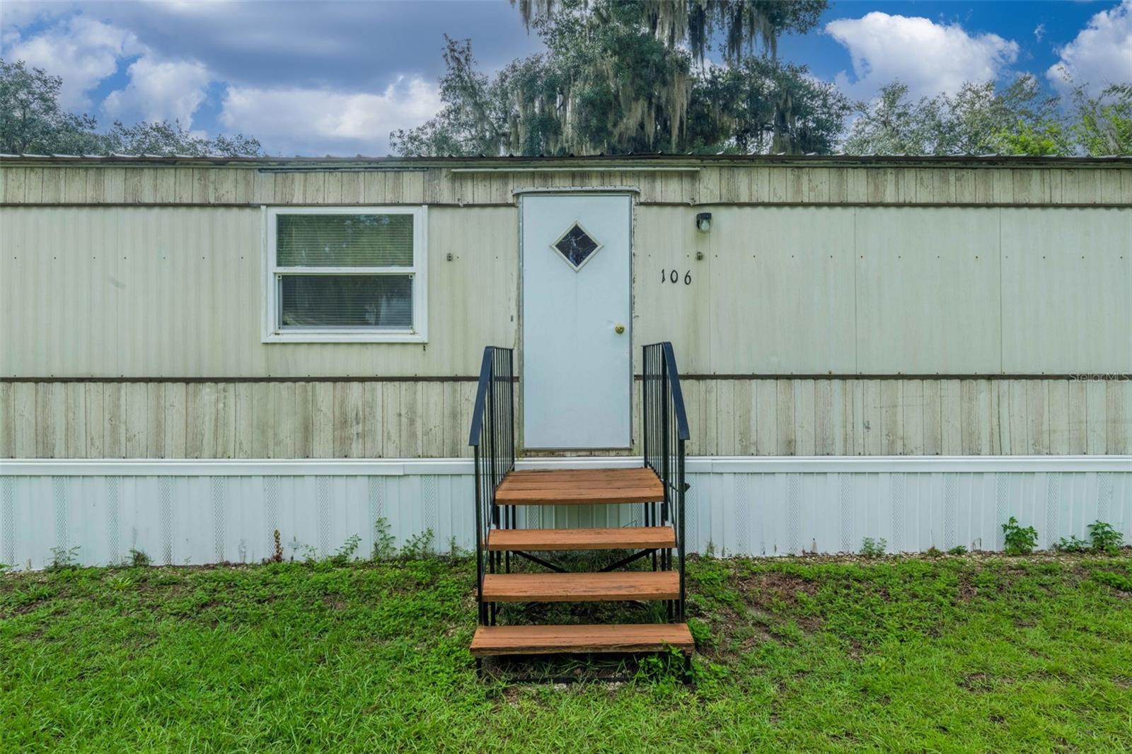 106 SHARA LN, SATSUMA, FL, 32189