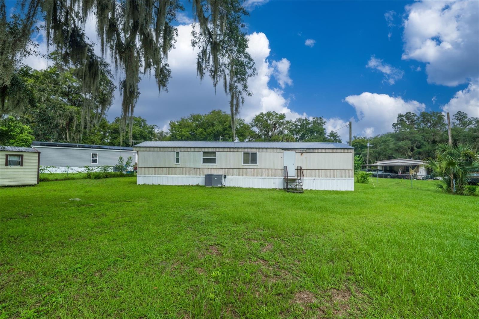 106 SHARA LN, SATSUMA, FL, 32189