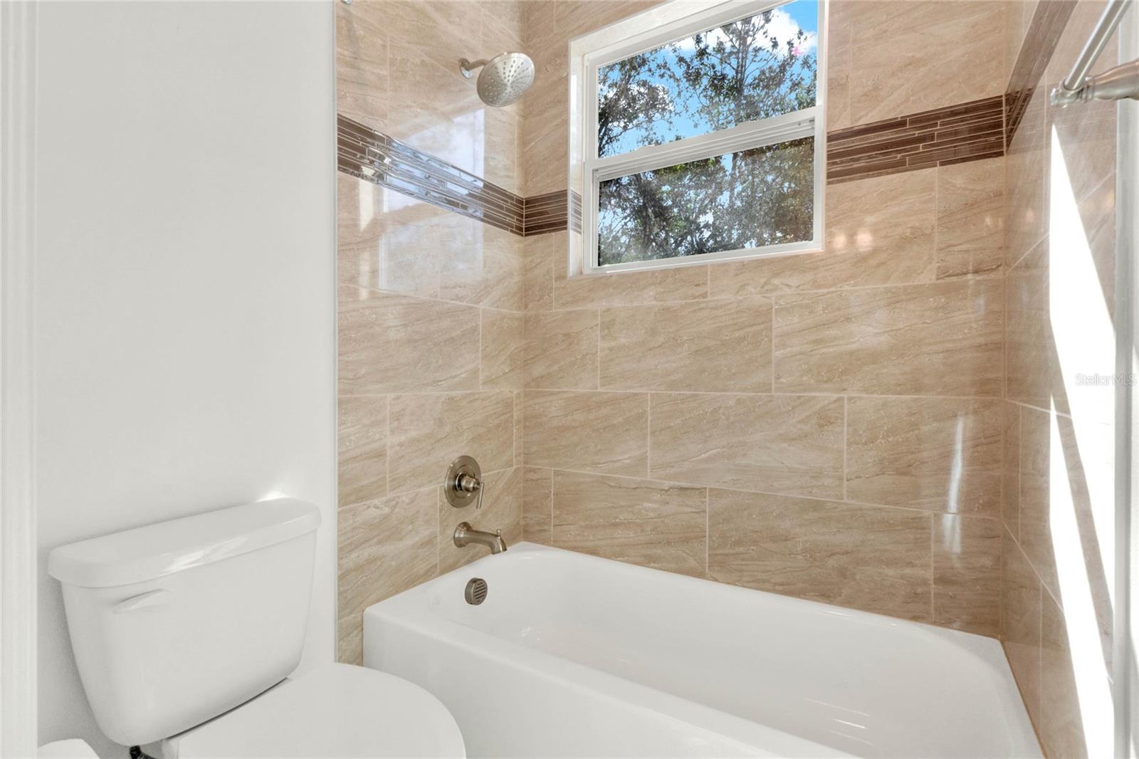 9513 MID SUMMER LN, LEESBURG, FL, 34788