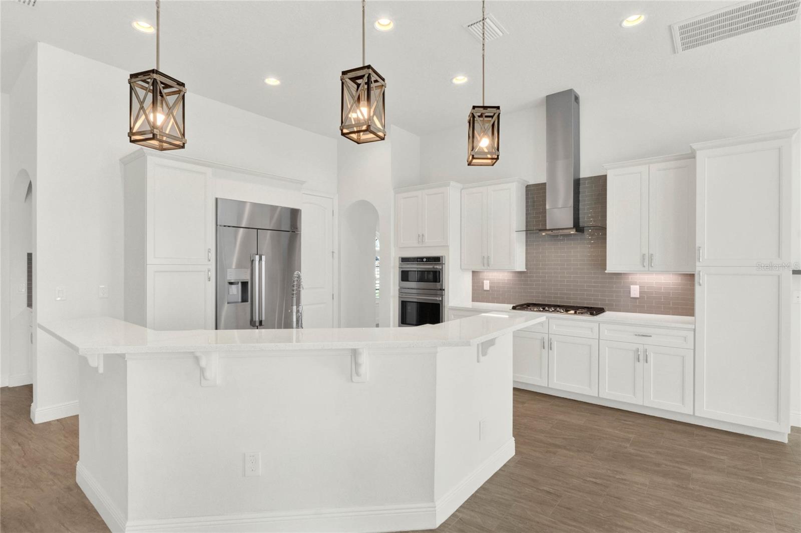 9513 MID SUMMER LN, LEESBURG, FL, 34788