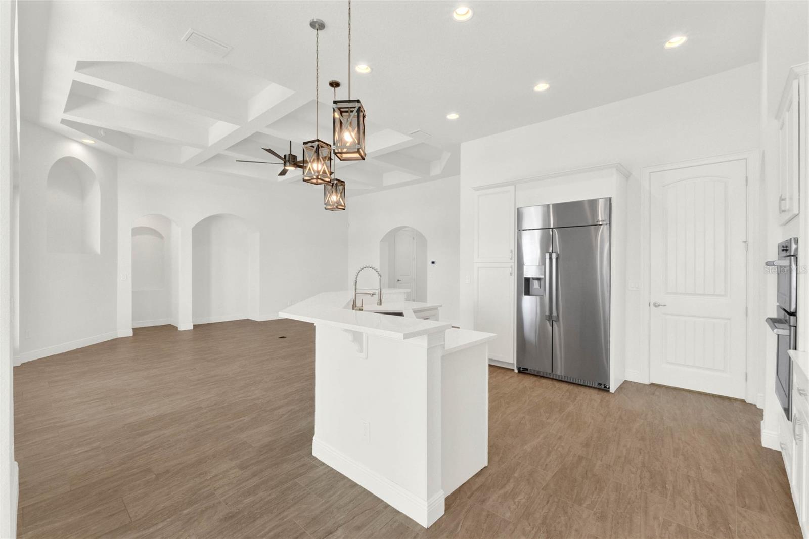9513 MID SUMMER LN, LEESBURG, FL, 34788