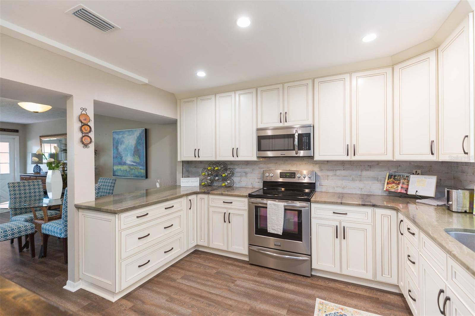 702 W BAY ST #A, TAMPA, FL, 33606