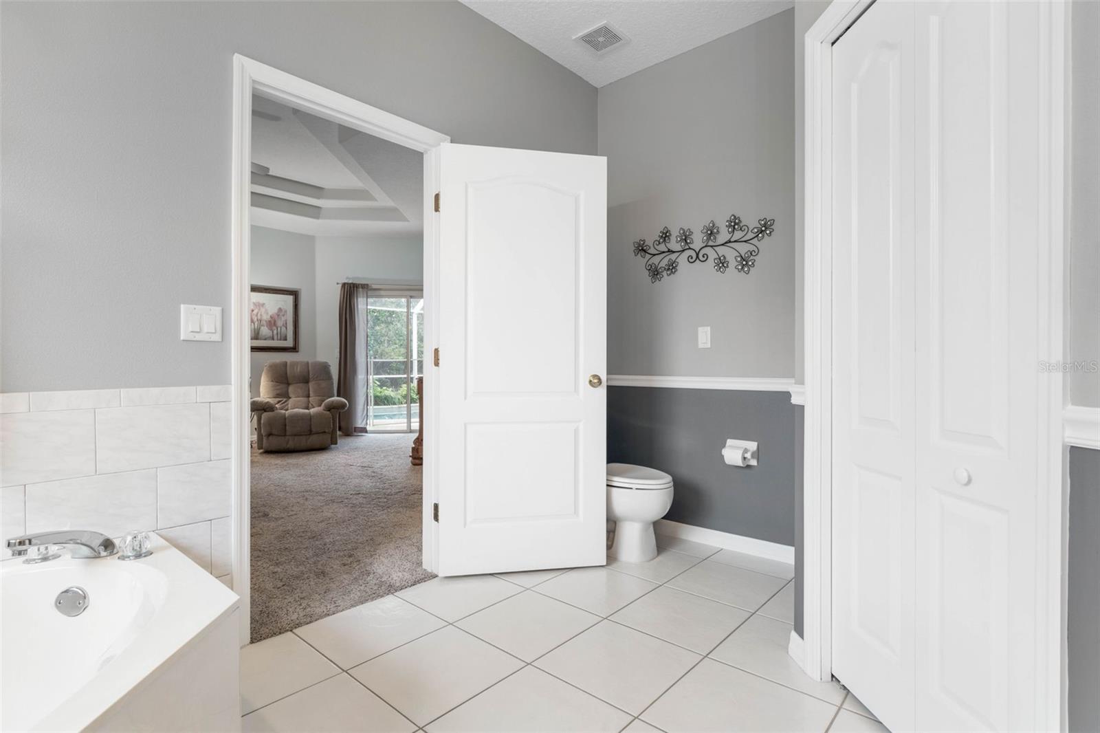 3 ROYAL OAK DR, PALM COAST, FL, 32164