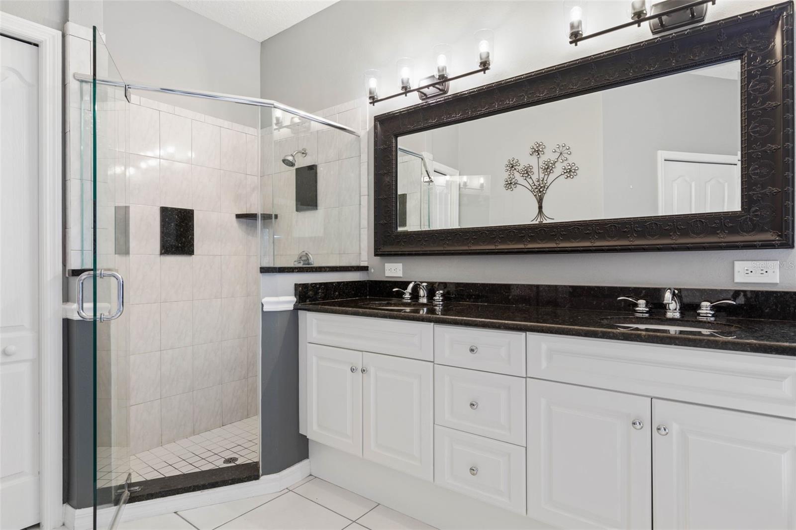 3 ROYAL OAK DR, PALM COAST, FL, 32164