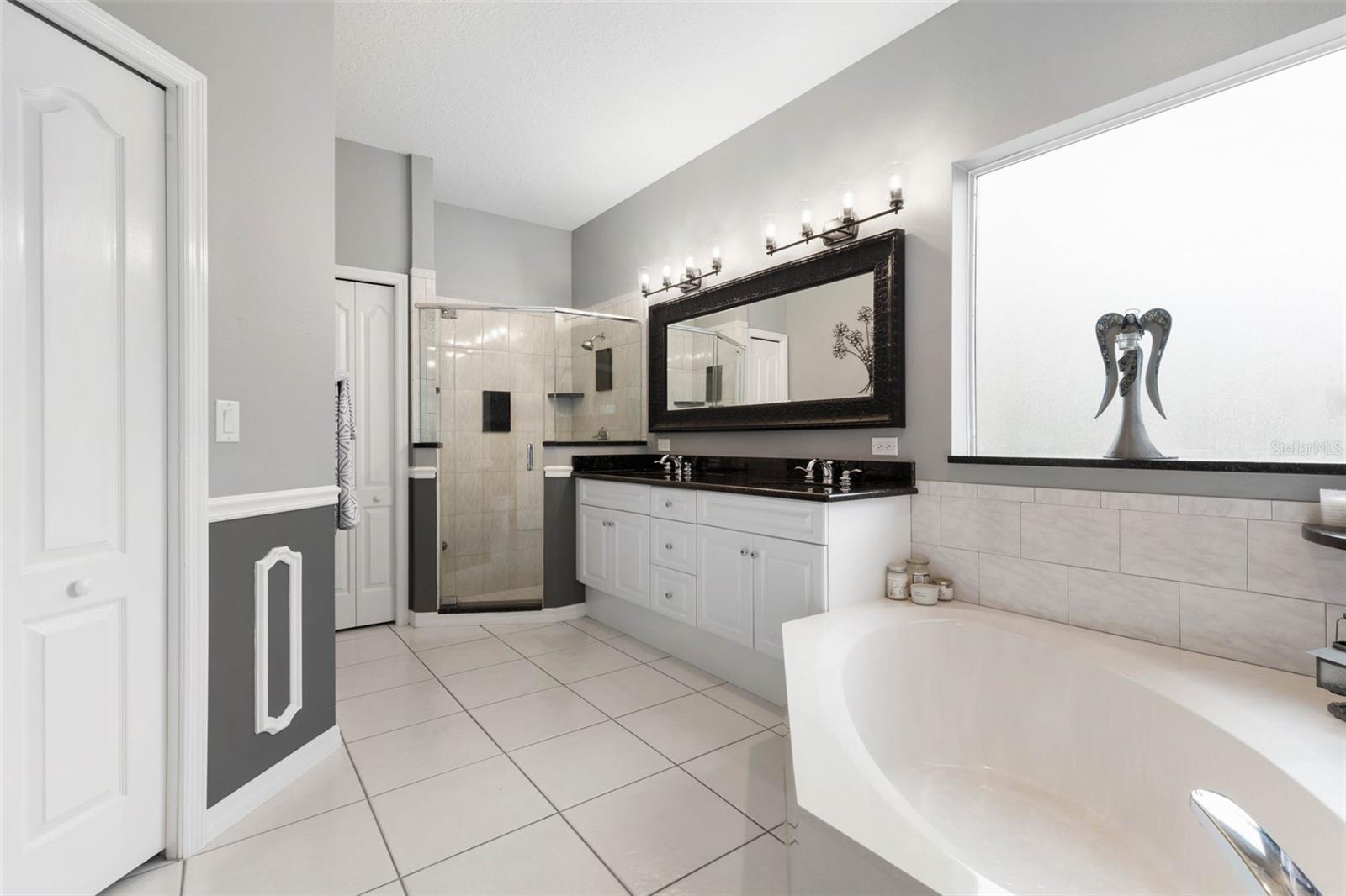 3 ROYAL OAK DR, PALM COAST, FL, 32164