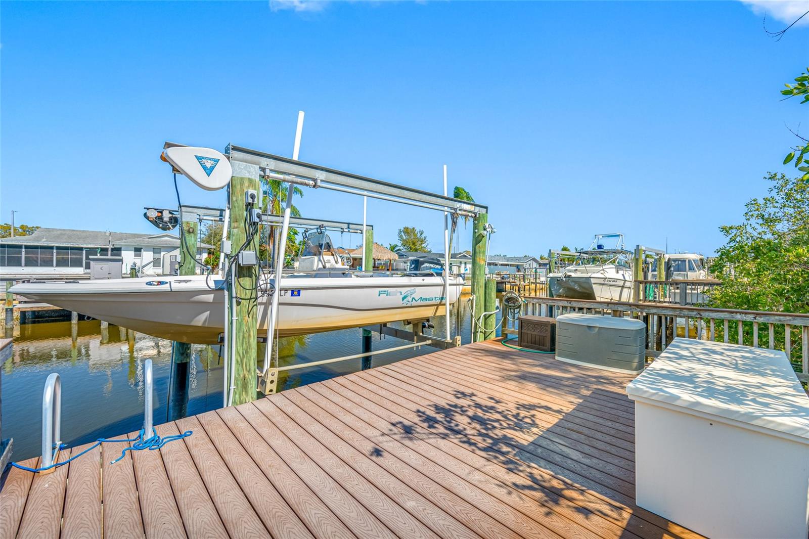 10627 HATTERAS DR, TAMPA, FL, 33615