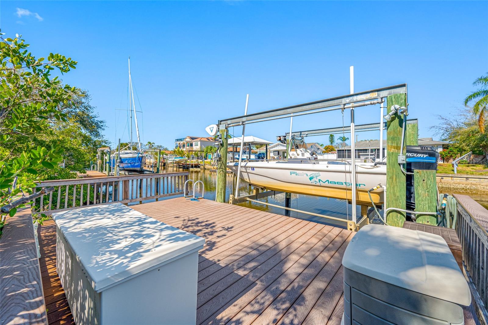 10627 HATTERAS DR, TAMPA, FL, 33615