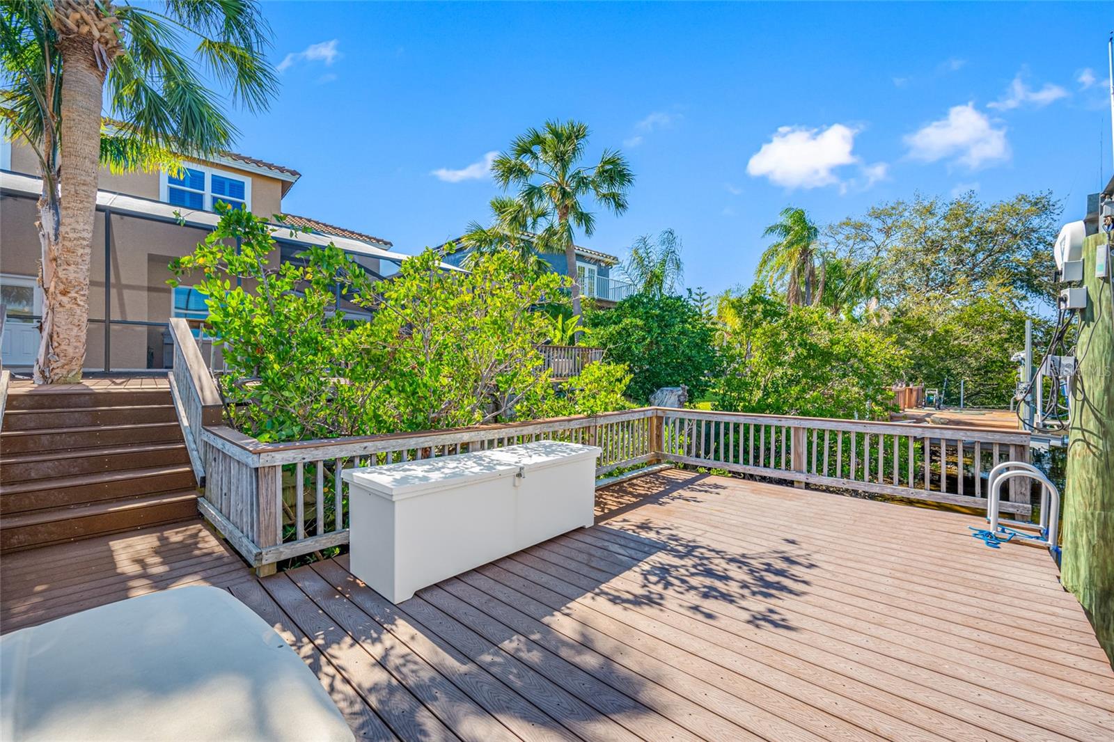 10627 HATTERAS DR, TAMPA, FL, 33615