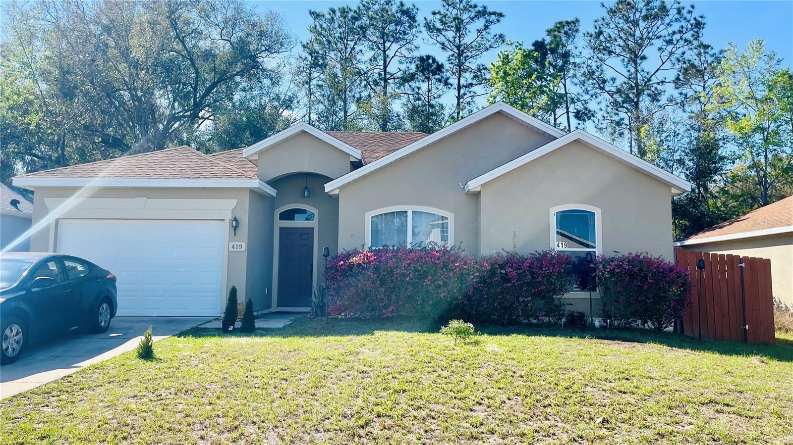 419 CIERRA OAKS CIR, LADY LAKE, FL, 32159