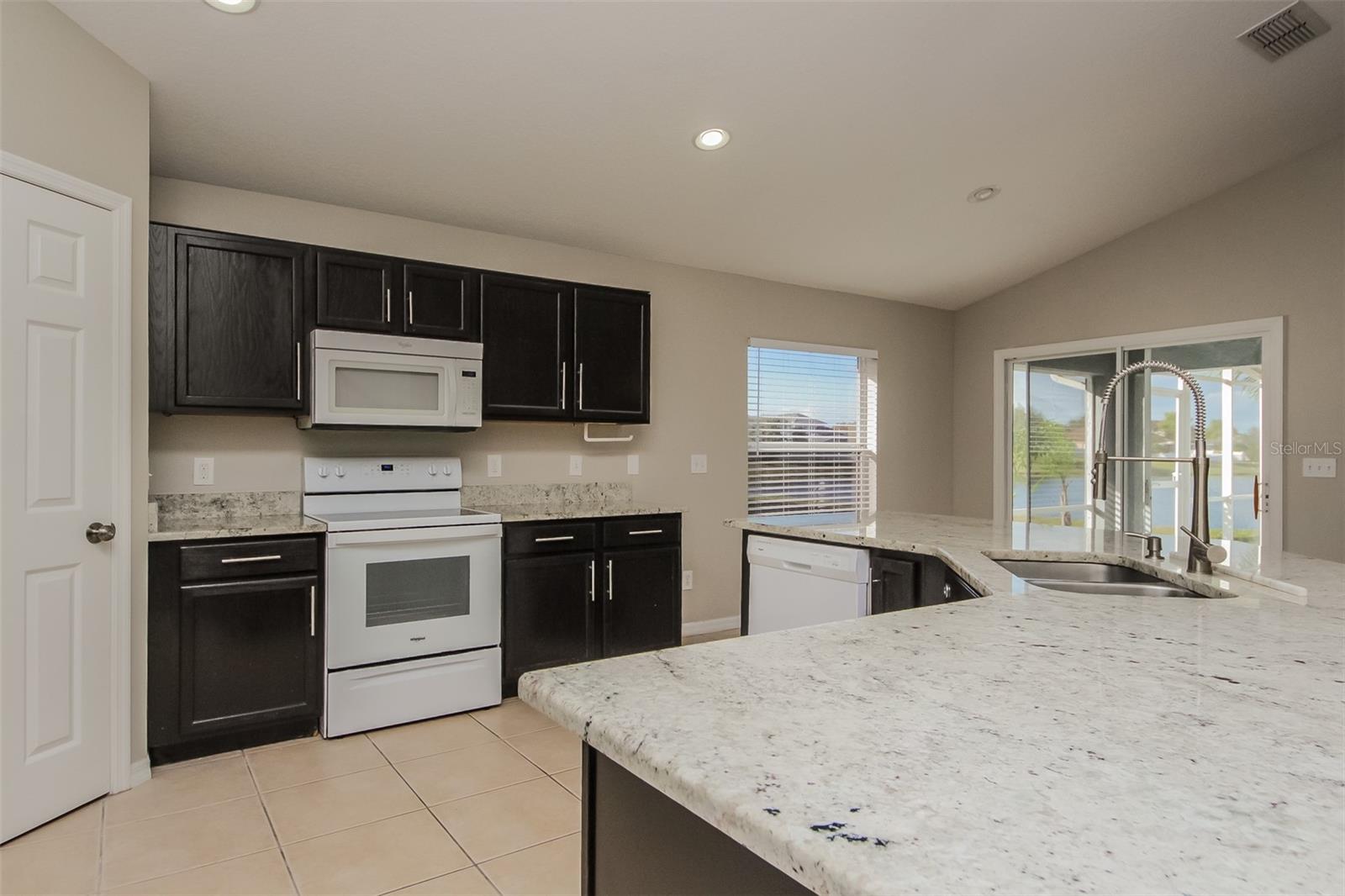 3067 EAGLE CROSSING DR, KISSIMMEE, FL, 34746