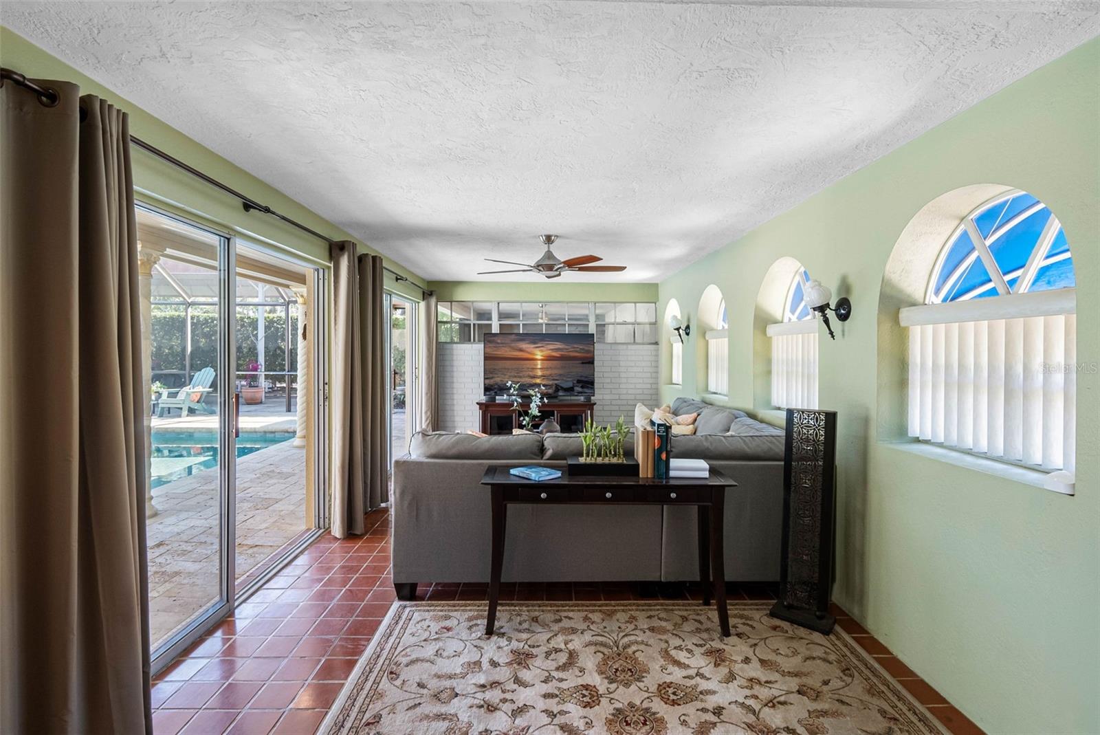 7320 BURLINGTON AVE N, ST PETERSBURG, FL, 33710
