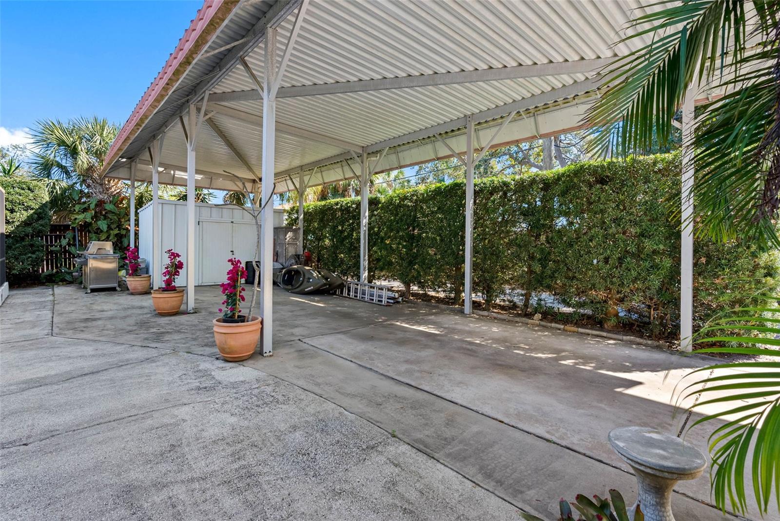 7320 BURLINGTON AVE N, ST PETERSBURG, FL, 33710