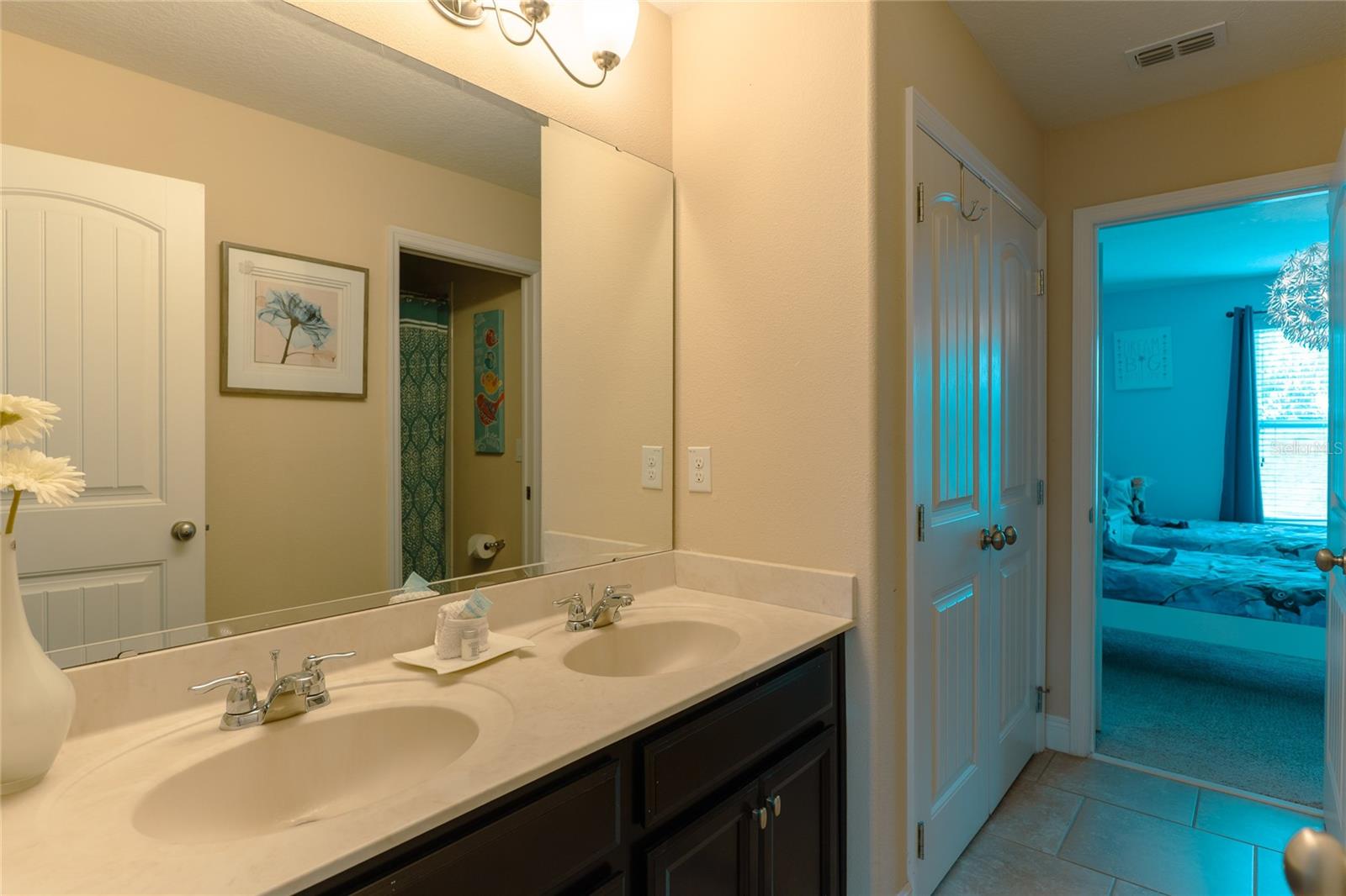 5384 OAKBOURNE AVE, DAVENPORT, FL, 33837