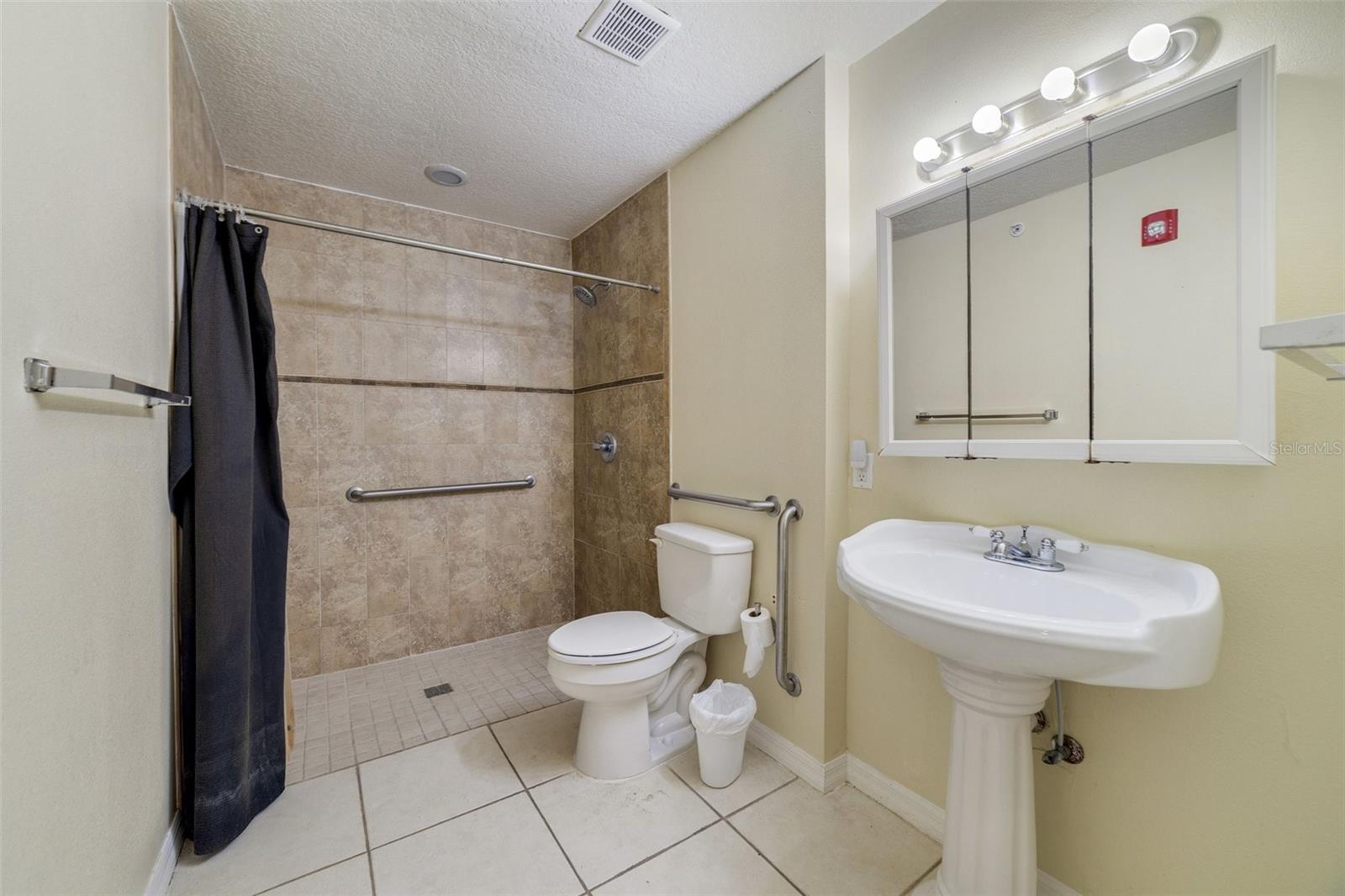 811 KENTUCKY AVE, ROCKLEDGE, FL, 32955