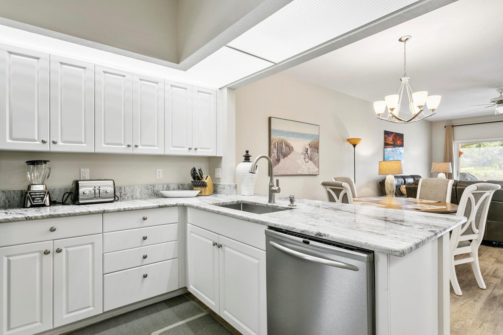 1233 CLAYS TRL, OLDSMAR, FL, 34677