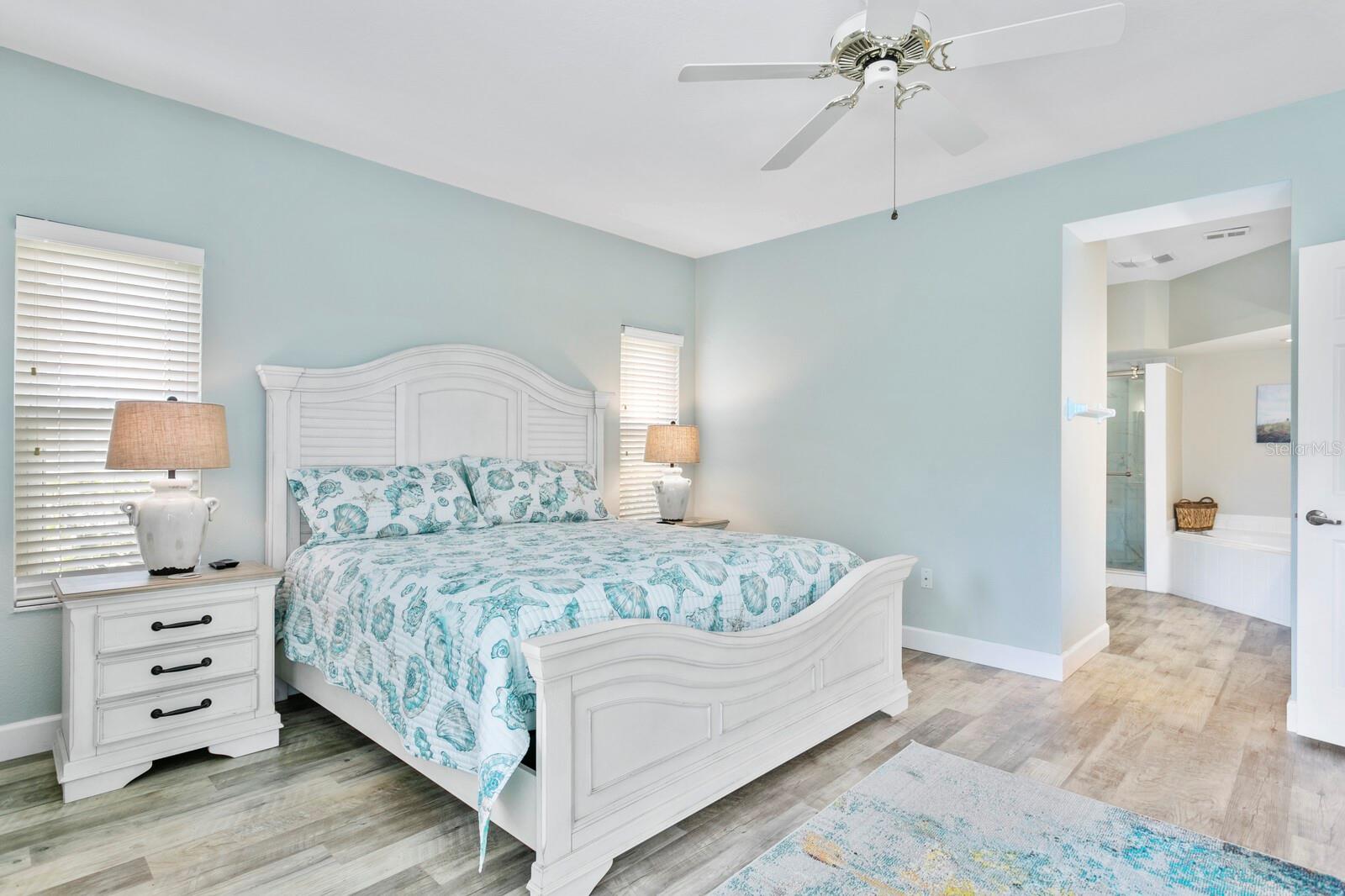 1233 CLAYS TRL, OLDSMAR, FL, 34677