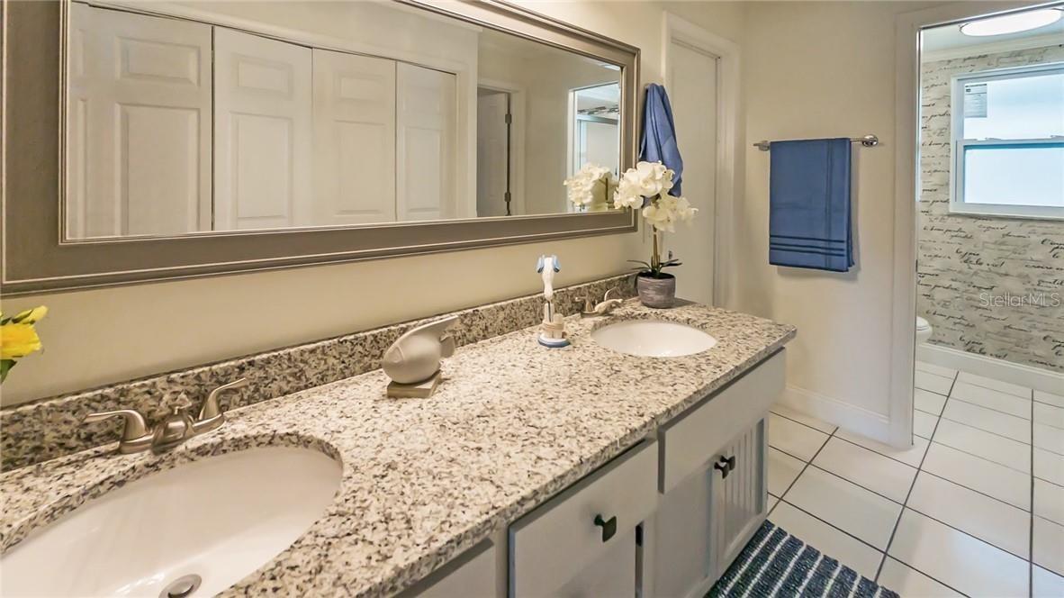 4868 FEATHERBED LN, SARASOTA, FL, 34242
