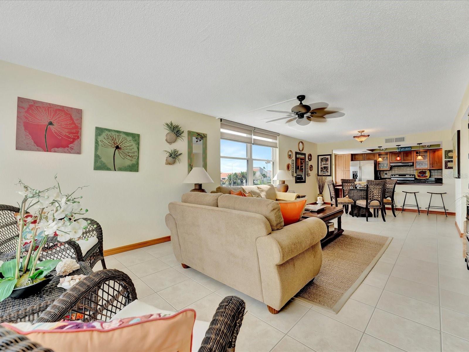 1400 GULF BLVD #204, CLEARWATER BEACH, FL, 33767