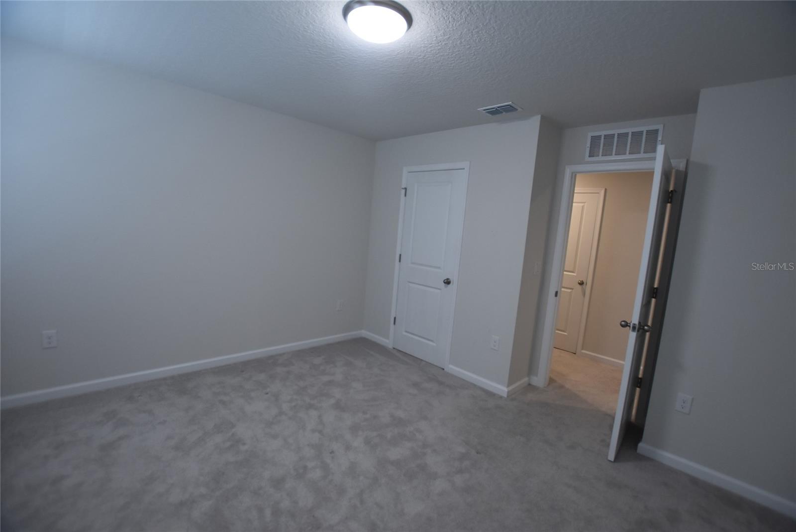 3001 SLOUGH CREEK DR, KISSIMMEE, FL, 34744