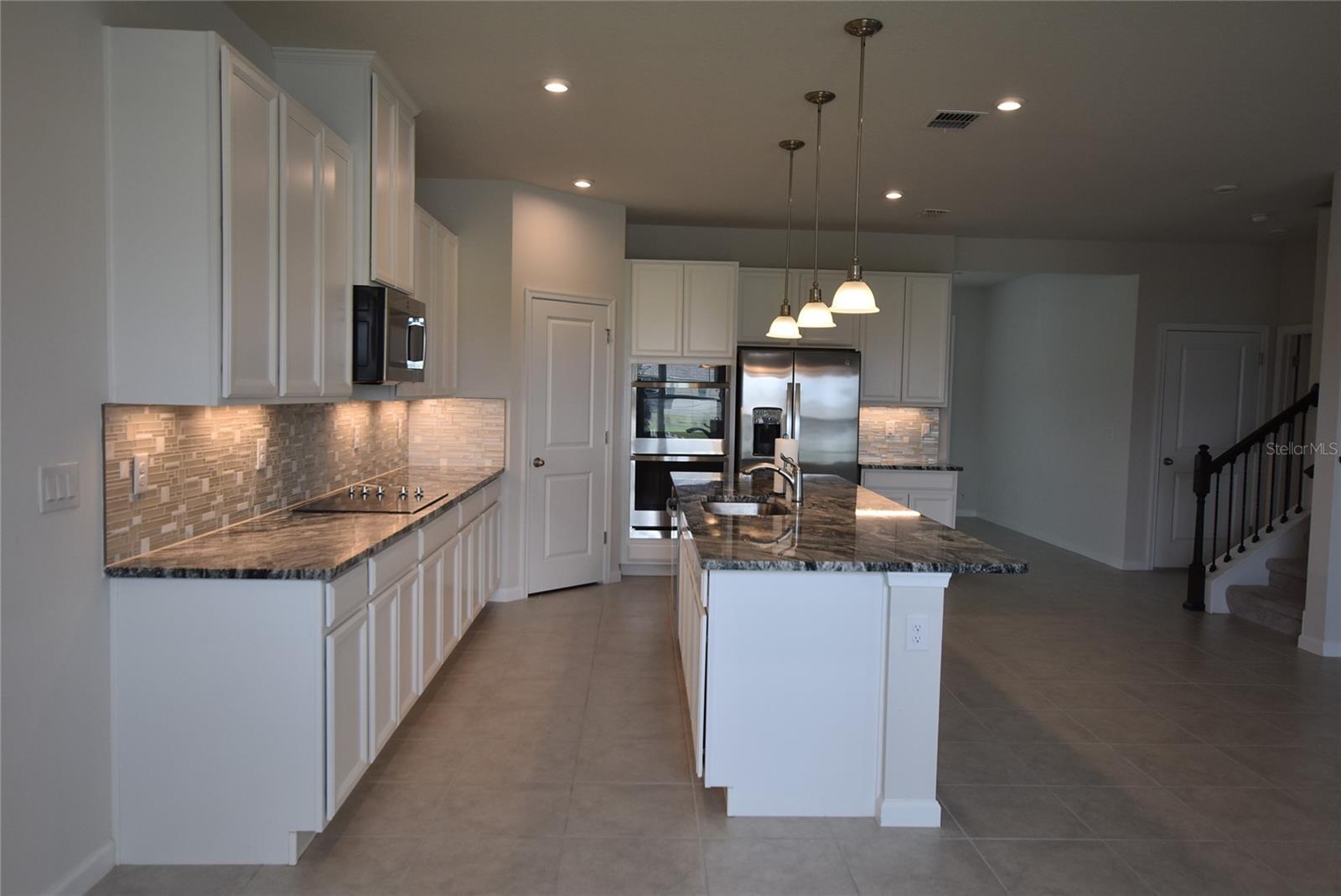 3001 SLOUGH CREEK DR, KISSIMMEE, FL, 34744