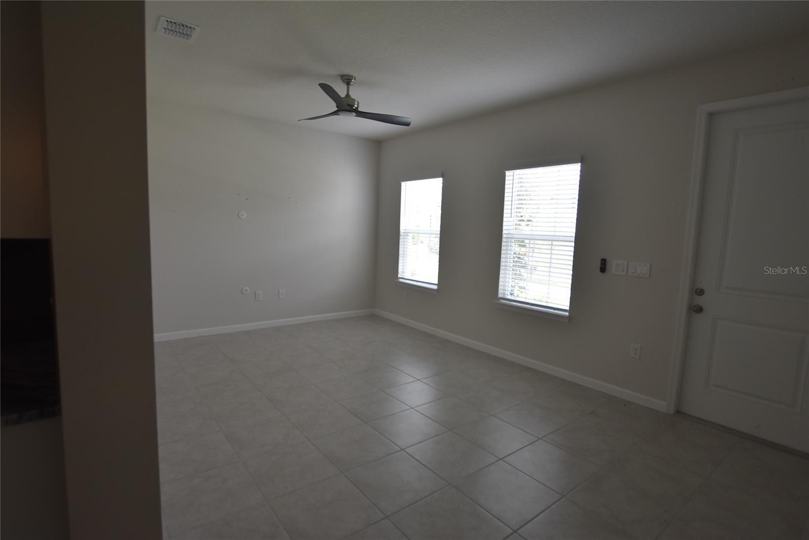 3001 SLOUGH CREEK DR, KISSIMMEE, FL, 34744