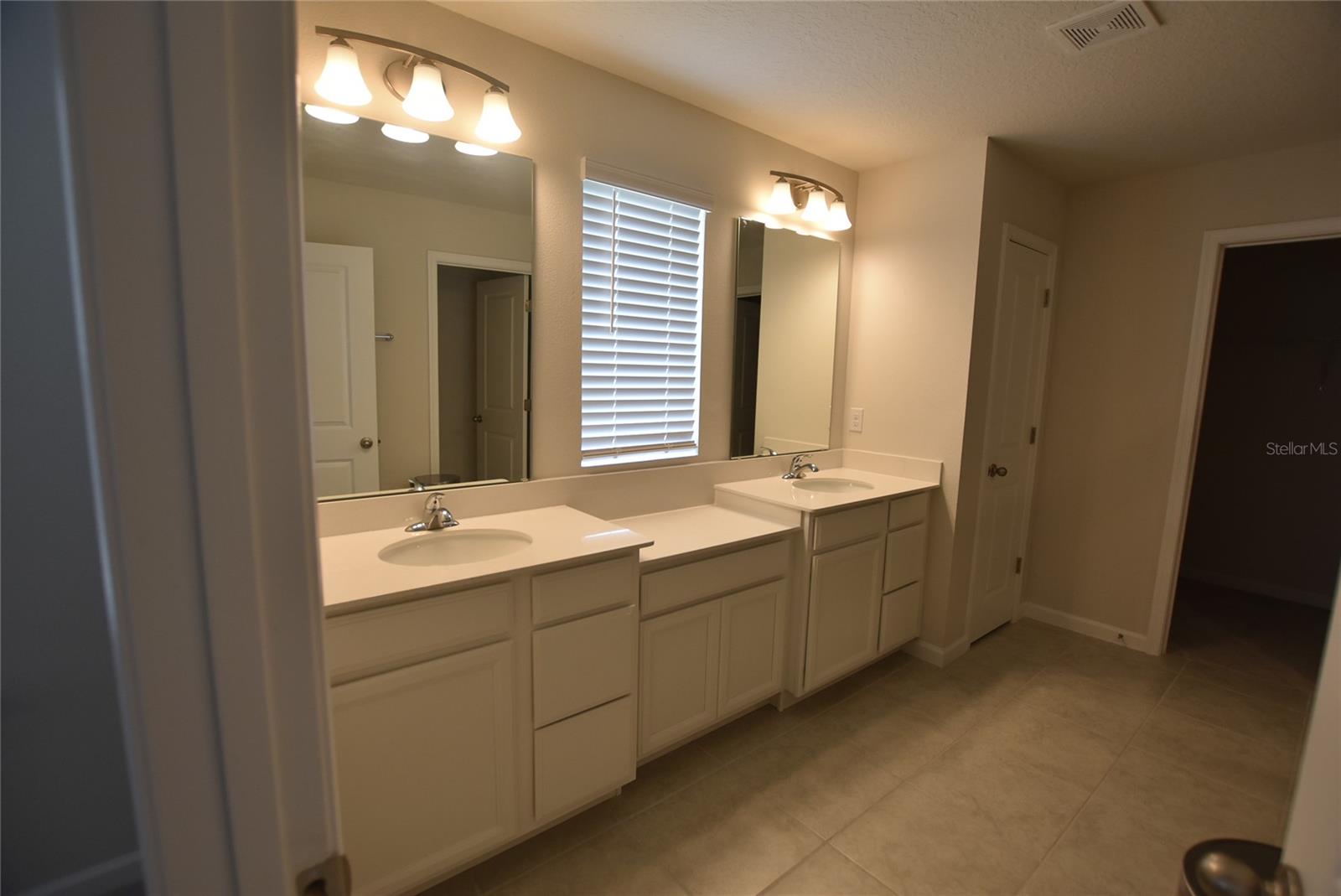 3001 SLOUGH CREEK DR, KISSIMMEE, FL, 34744