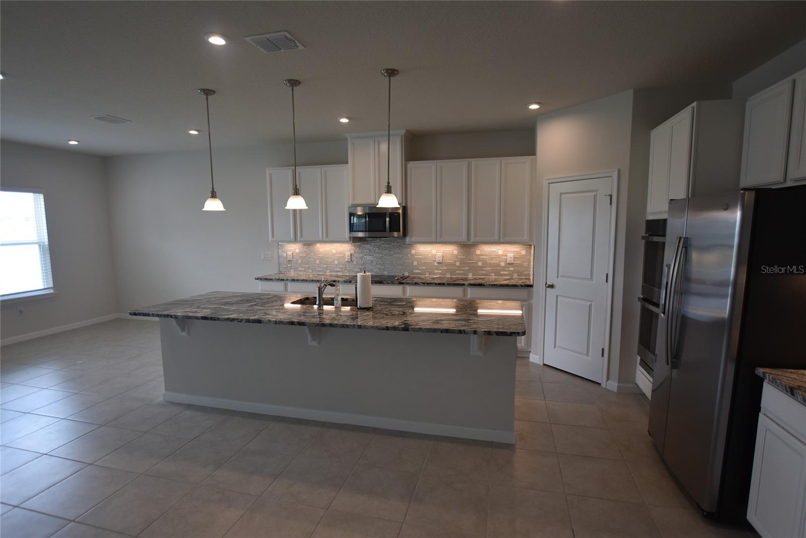 3001 SLOUGH CREEK DR, KISSIMMEE, FL, 34744