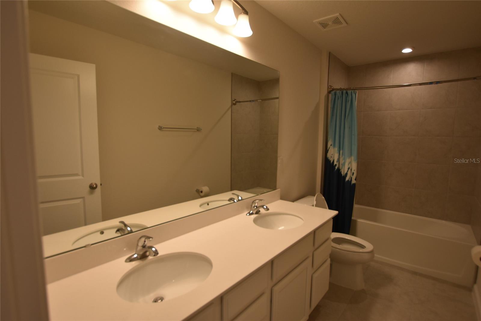 3001 SLOUGH CREEK DR, KISSIMMEE, FL, 34744