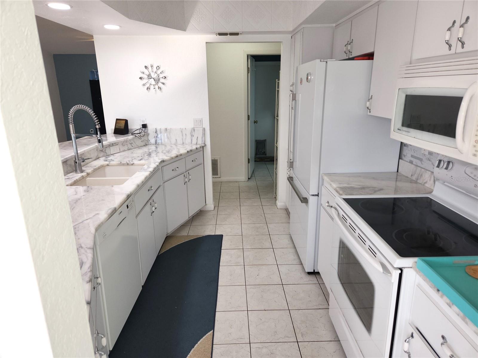 8142 WINDING OAK LN, SPRING HILL, FL, 34606