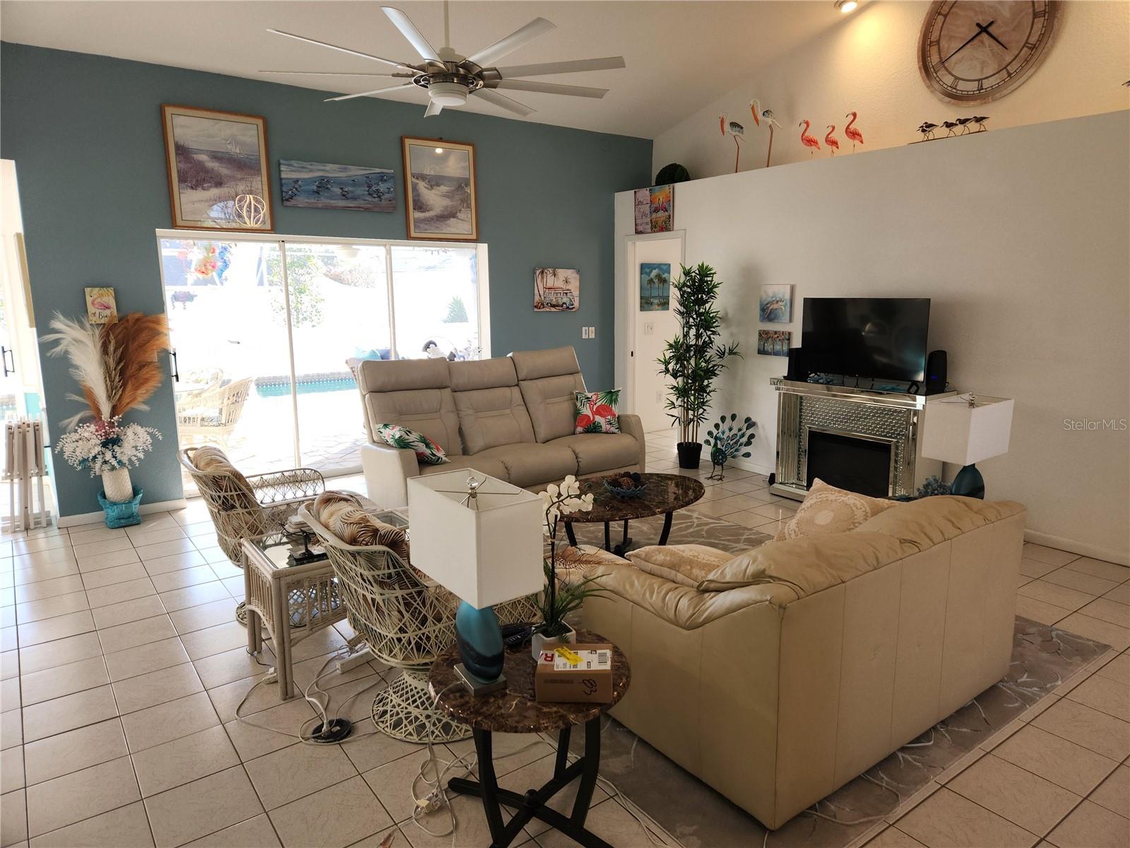 8142 WINDING OAK LN, SPRING HILL, FL, 34606