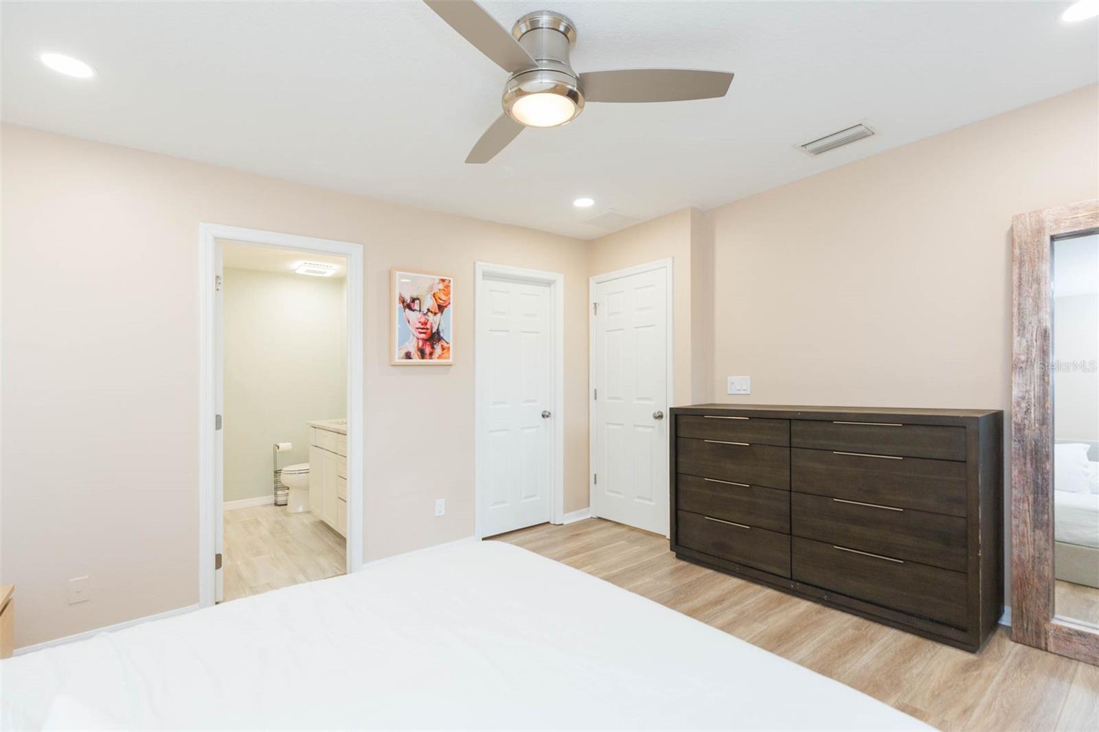 10906 KENSINGTON PARK AVE, RIVERVIEW, FL, 33578