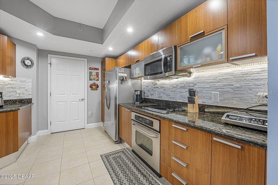 231 RIVERSIDE DR #1907-1, HOLLY HILL, FL, 32117