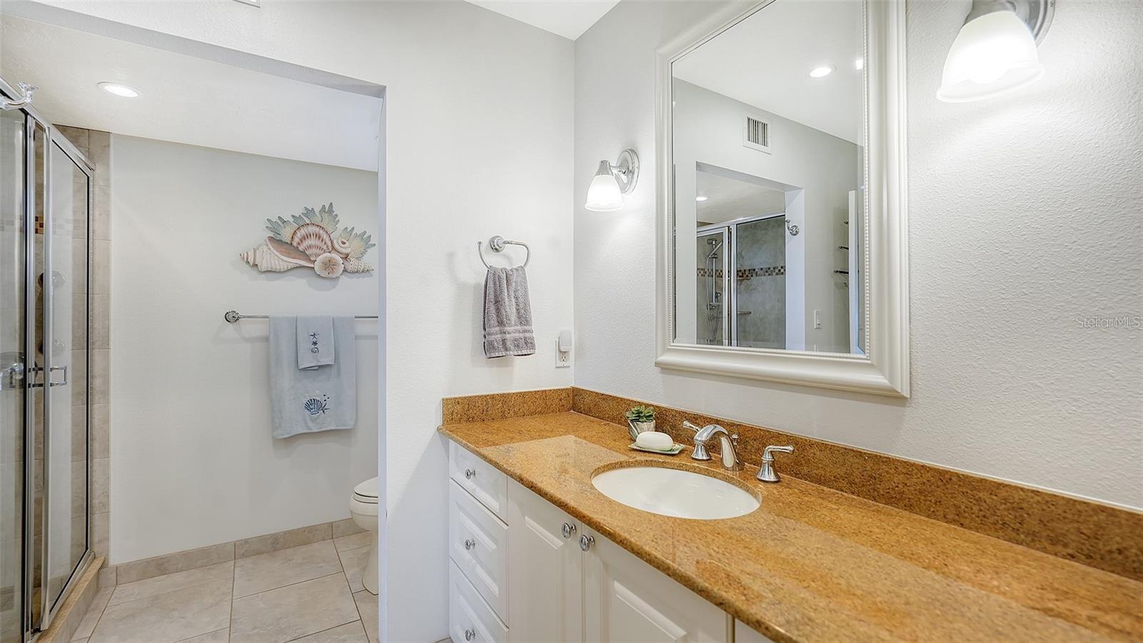 4600 GULF OF MEXICO DR #202, LONGBOAT KEY, FL, 34228