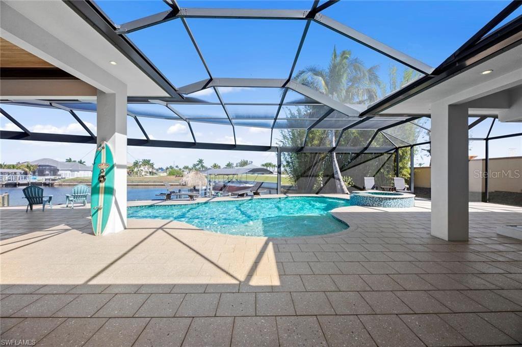 921 W CAPE ESTATES CIR, CAPE CORAL, FL, 33993