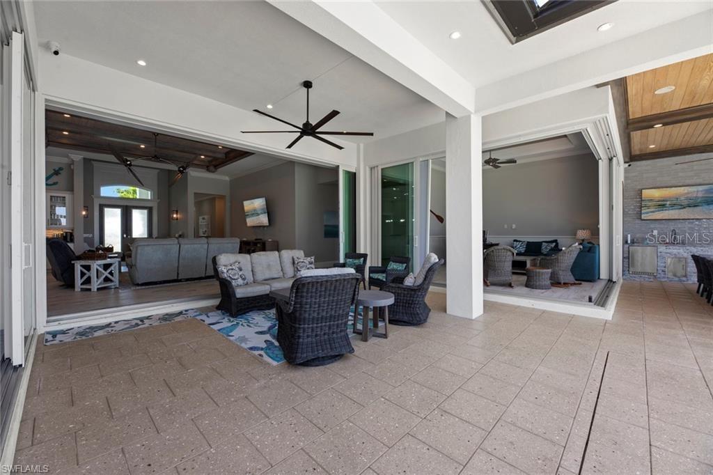 921 W CAPE ESTATES CIR, CAPE CORAL, FL, 33993