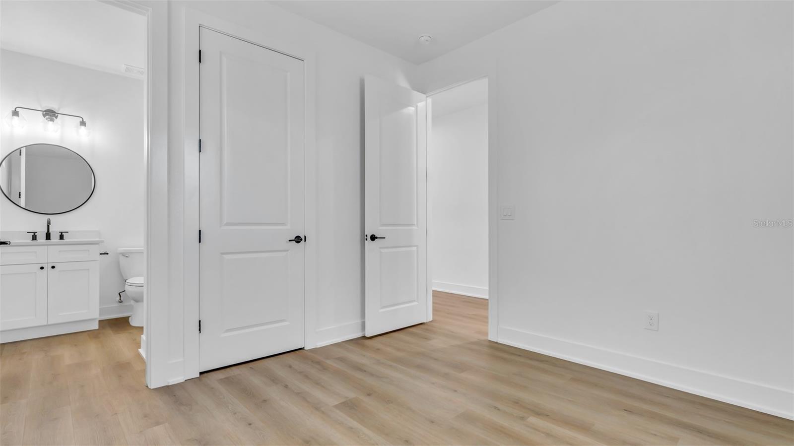 2711 W STATE ST #1, TAMPA, FL, 33609