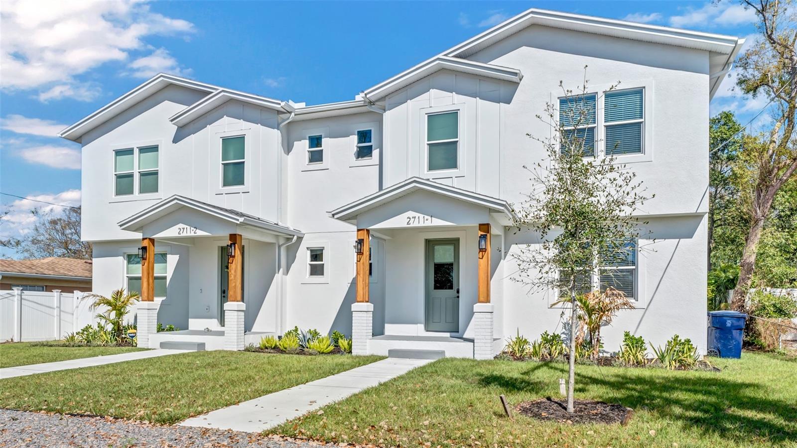 2711 W STATE ST #1, TAMPA, FL, 33609