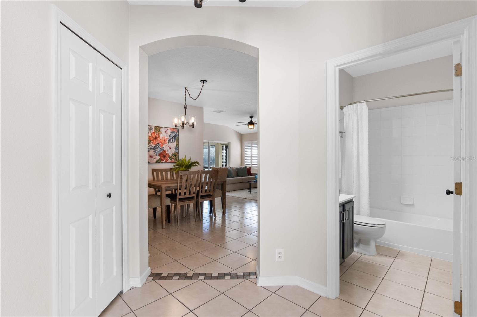 300 STONINGTON WAY, DELAND, FL, 32724