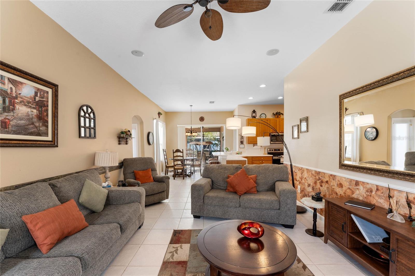 141 PRESTWICK DR, DAVENPORT, FL, 33897